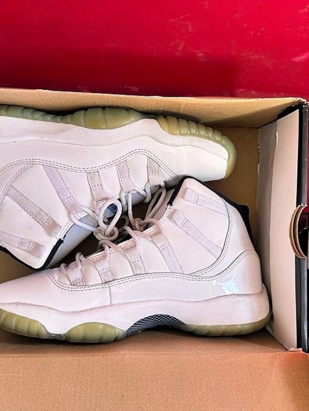 Jordan Air Jordan 11 Retro BG 'Legend Blue' Kids Sneakers White & Pink Boys US 4